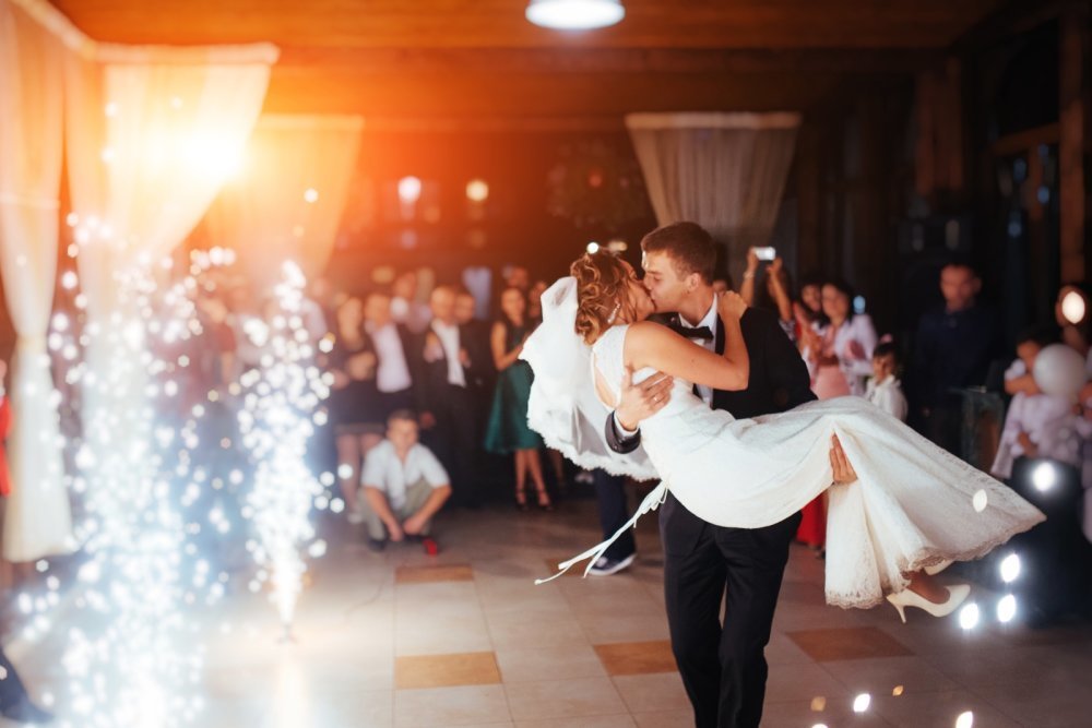 Brautpaar Tanzeröffnung Hochzeit
