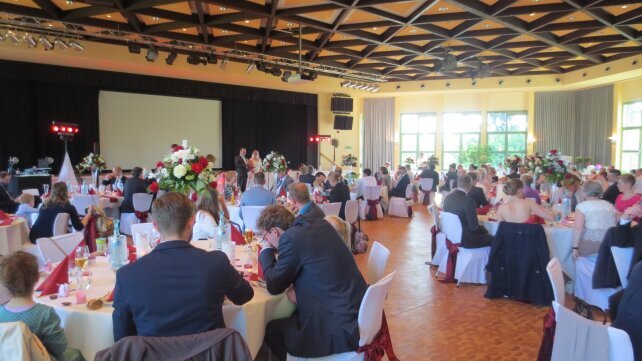 Klosterberghalle Langenselbold Hochzeit